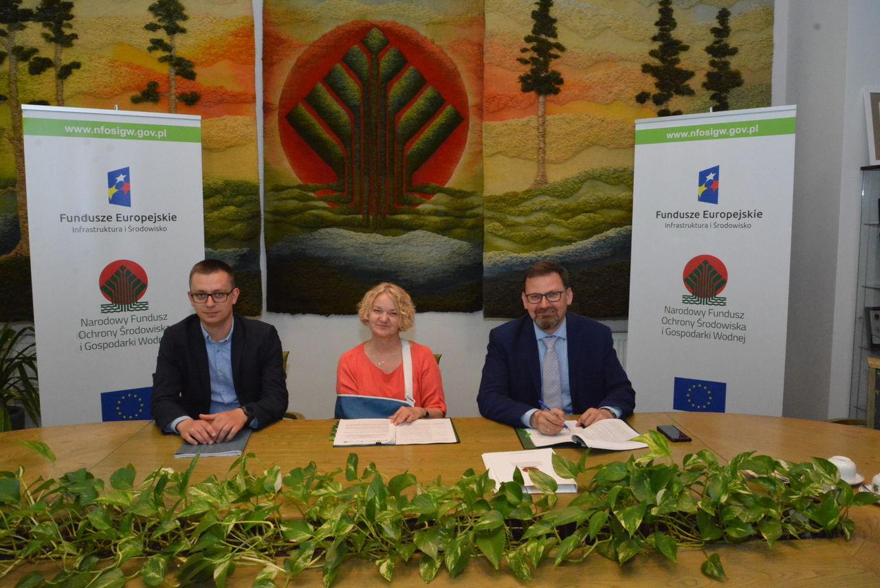 Uroczystość podpisania umowy na dofinansowanie projektu pn.: „Rozbudowa oczyszczalni ścieków w Kościerzynie w zakresie gospodarki osadowej”